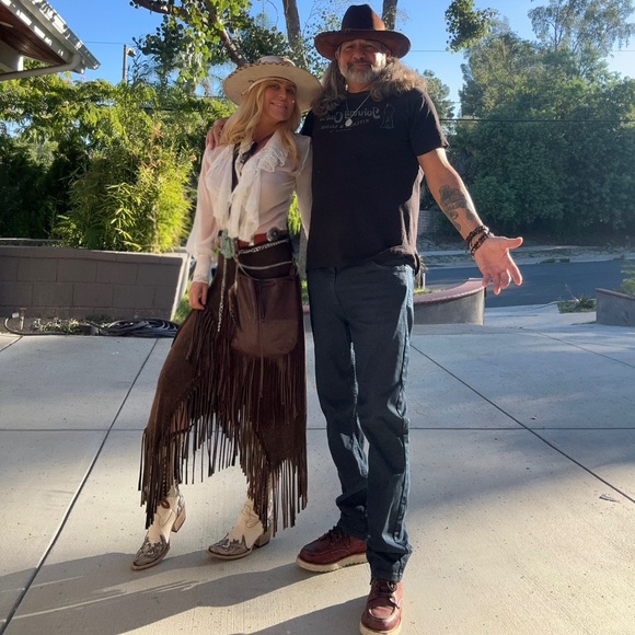 Chasing Unicorns 🦄 busy being fabulous - Picture 12 of 12